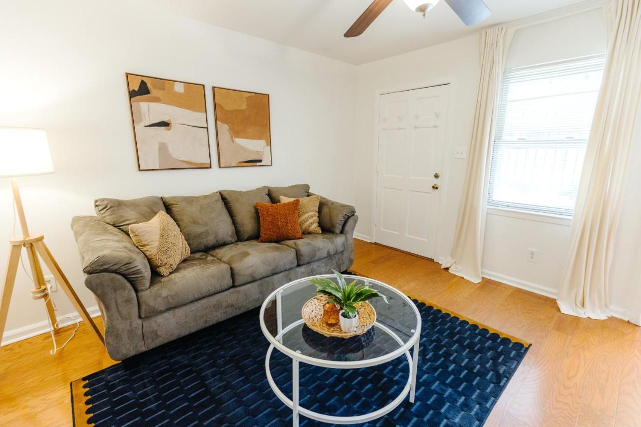 Centrally Located 2Br Overton Square Unit 2 Fast Wifi Free Parking Yes Pets Memphis Exteriér fotografie